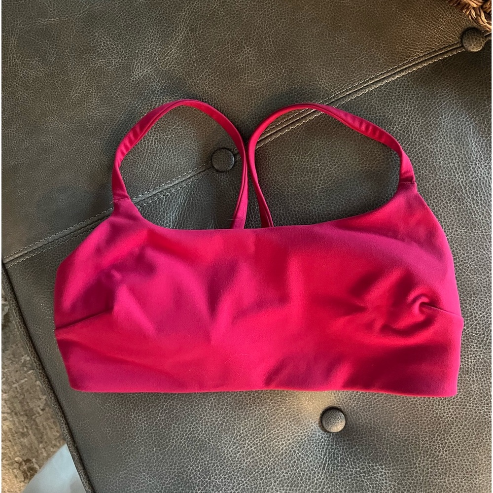 Lululemon sports bra